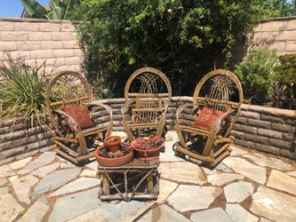 3 Willow chairs and table