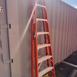 Werner fiberglass 8ft  Ladder - Excellent Condition 