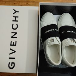 Givenchy Sneakers Size 43.5 For Sale