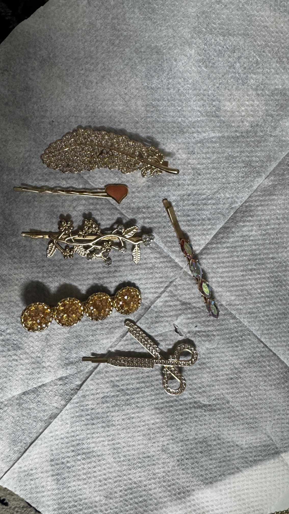 Girls' hair clip set for girls with taste