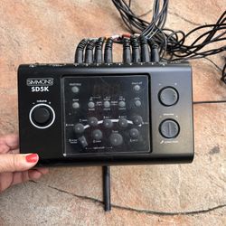 Simmons digital drum set amp SD5K and cables and plug only