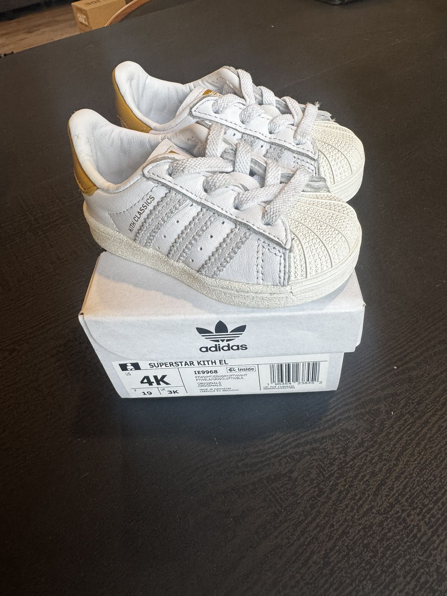 Kith Adidas Size 4