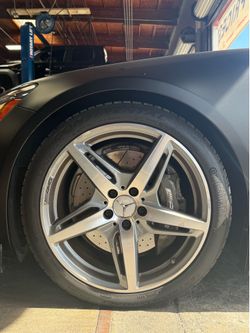 Mercedes AMG GT Staggered 19”/20” rims with tires