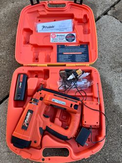 Paslode 16-Gauge Straight Cordless Finish Nailer