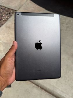 Ipad 8th gen 10.1 64GB wi-fi +LTE unlocked