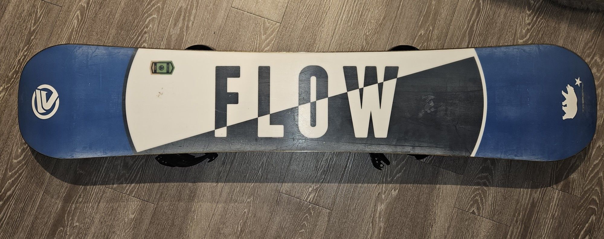 Flow Era Snow Board With Ride Bindings