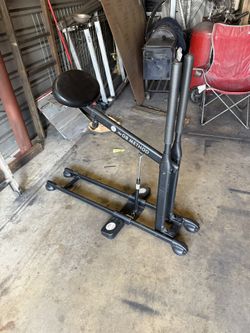 Leg Machine