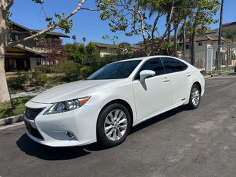 2015 Lexus ES 300h