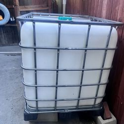 Schultz 250 Gallon/1000ltr Water Tank 