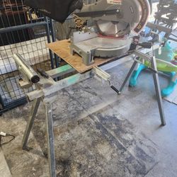 Saw With Stand