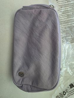 Lululemon crossbody Everywhere Bell Bag