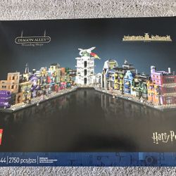 Harry Potter Diagon Alley Lego NEW