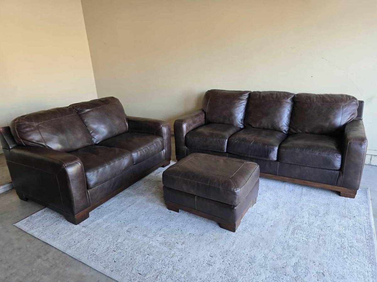 Leather Sofa, Loveseat, and Ottoman Set