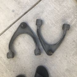 is300 upper control arm