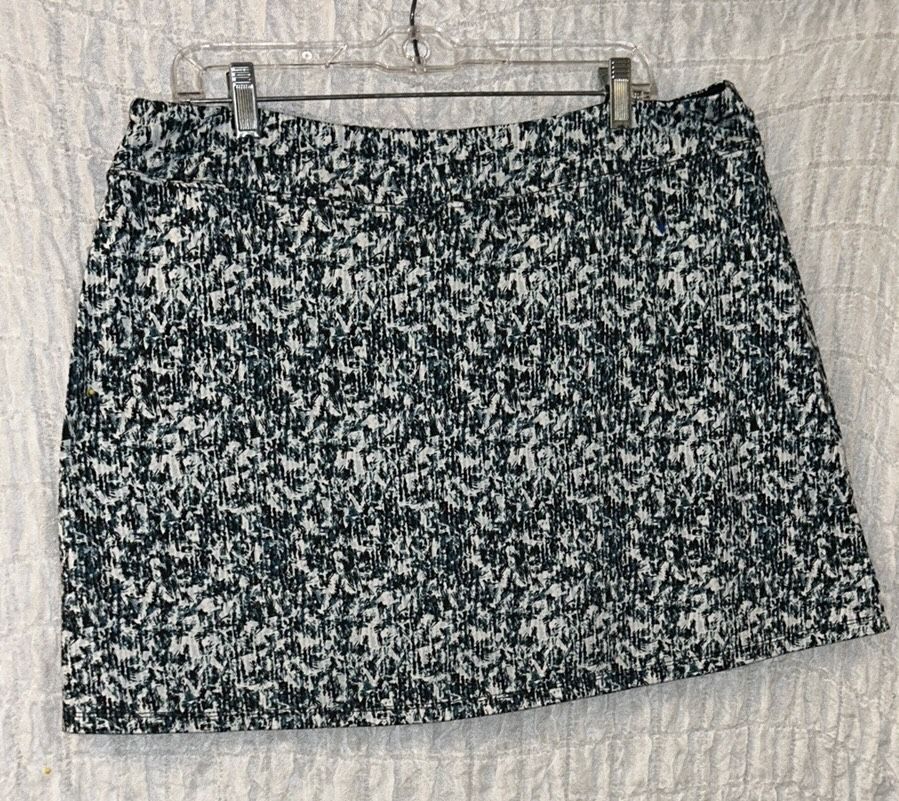 Tranquility by Colorado Clothing: Teal, Black & White Activewear Skort, Size XXL