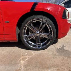 Selling 22” Rims