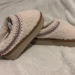 Women’s NEW UGG Tazz Heritage Braid Natural Platform Size 8