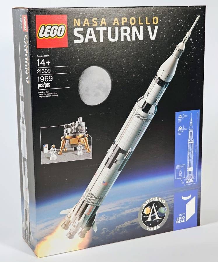 LEGO - NASA Apollo Saturn V [2017 model] 21309 - RETIRED - new in box