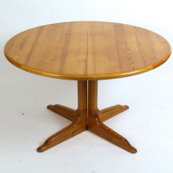 GUDME STYLE DANISH PINE EXTENDING DINING TABLE
