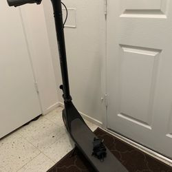 Electric scooter