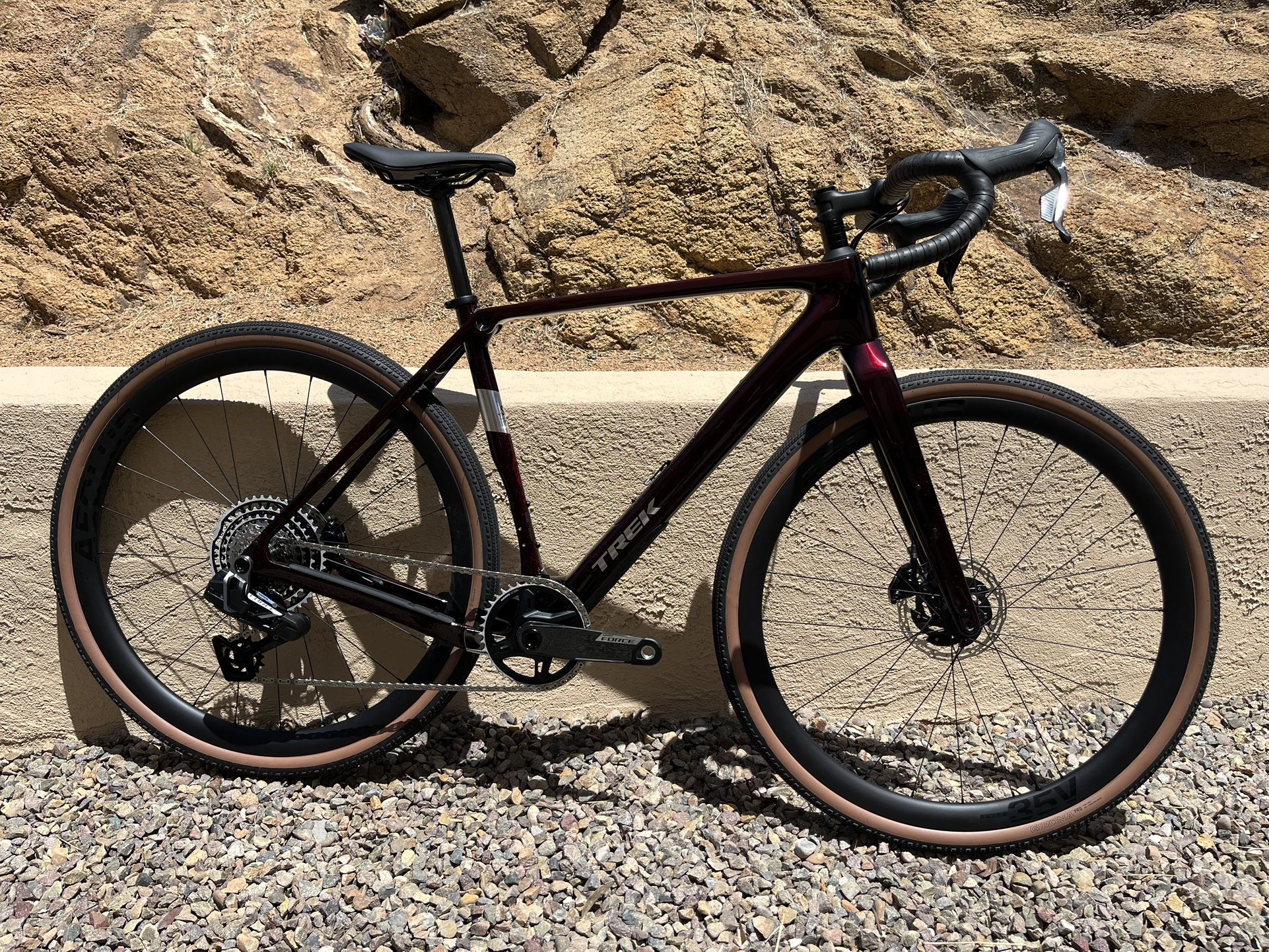 2026 Trek Checkpoint SL7 AXS *Medium*
