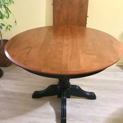 44” Solid Wood Pedestal Table With Leaf