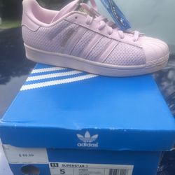 Women Adidas