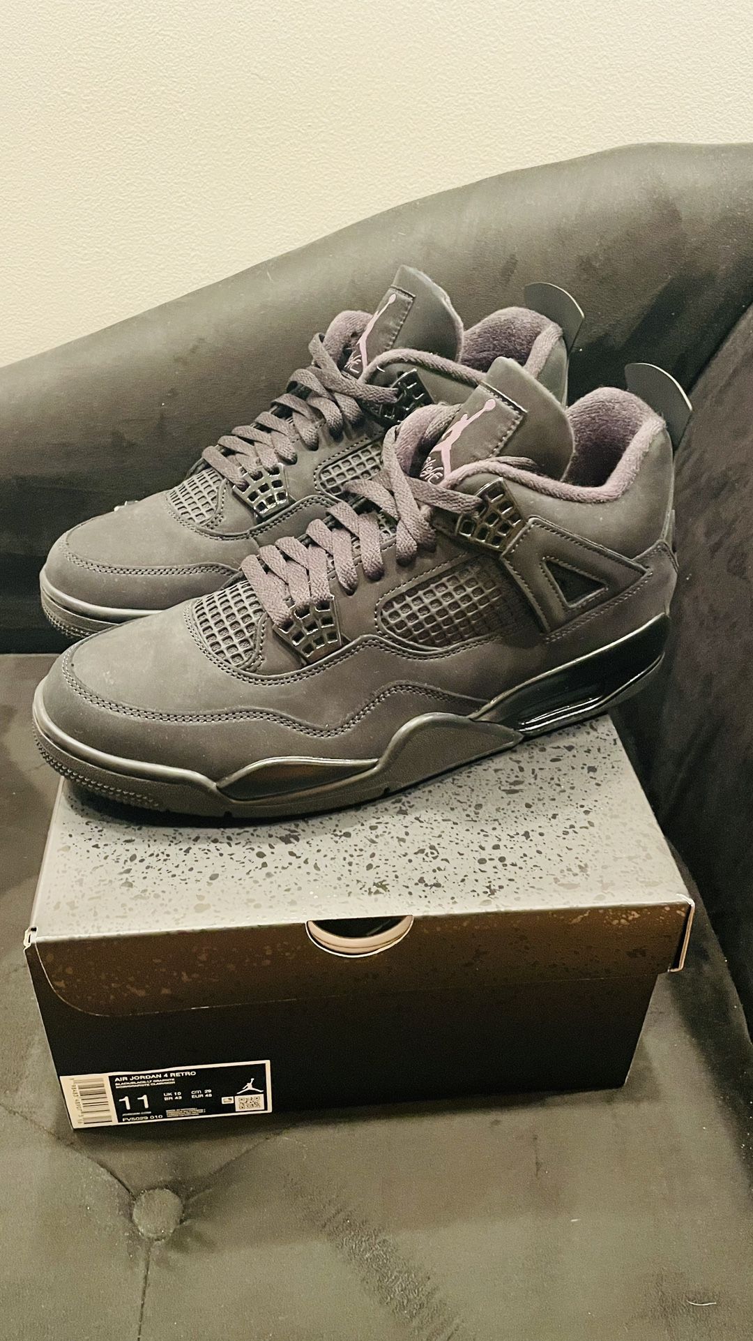 Brand New Air Jordan retro 4 black cat 2025