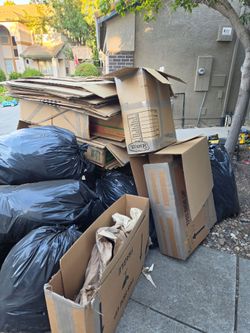 FREE Moving Boxes & Packing Paper