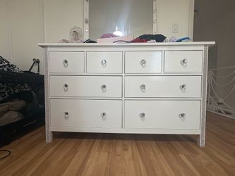 8 drawer dresser