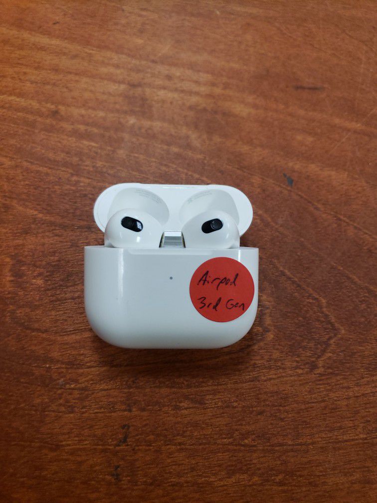 Apple Airpods 3rd Generation With Charging Case 