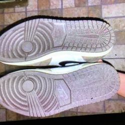 AJ1 Travis Scott Mocha