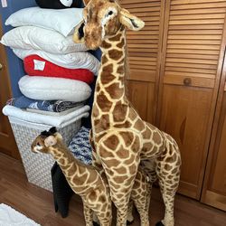 Mom & Baby Giraffe Stuffed Animal 