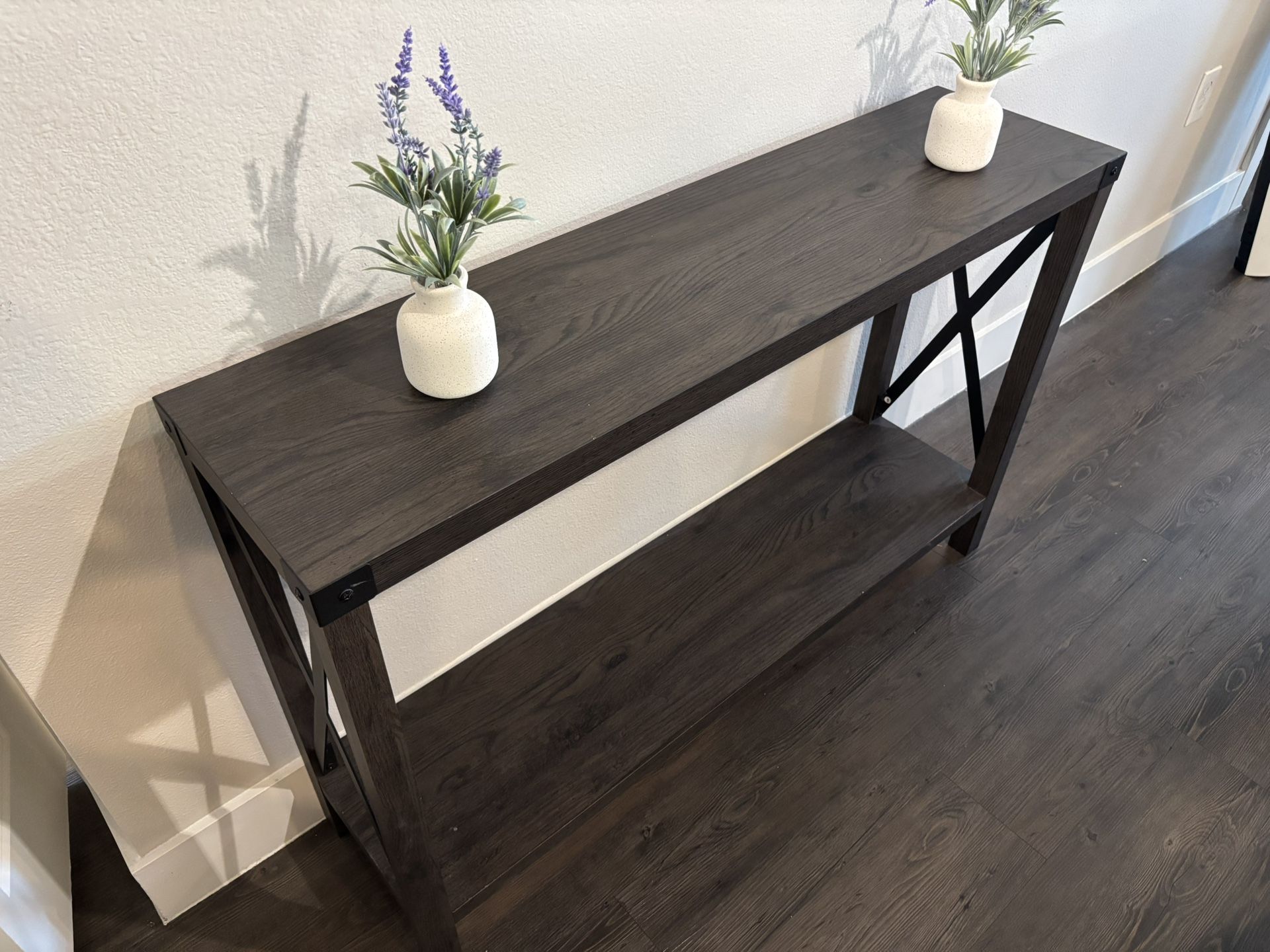 Entry Table $50