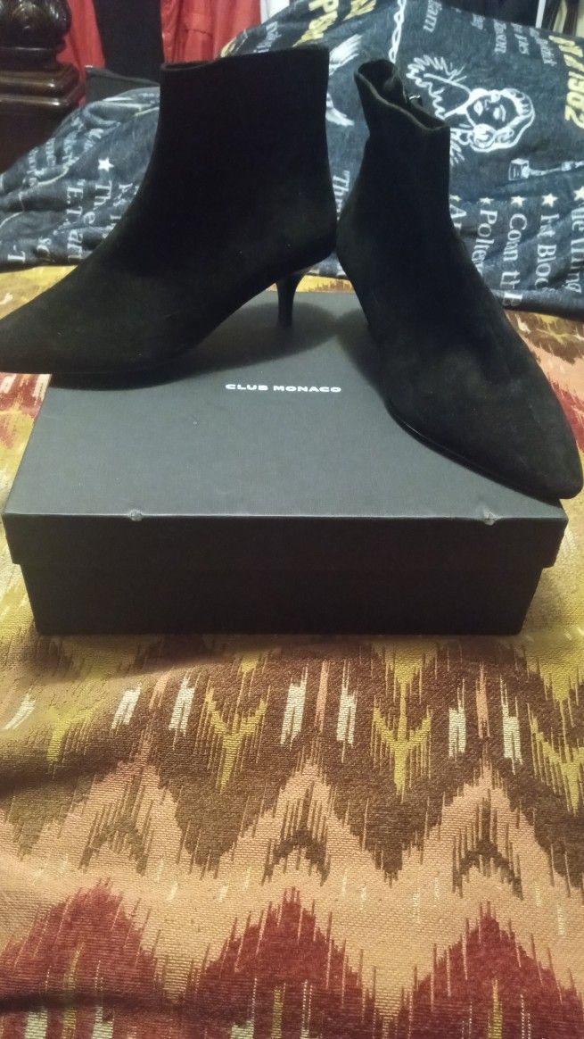 CLUB MONACO ANKLE BOOTS