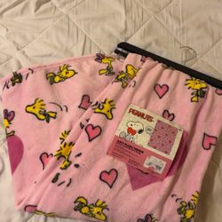 Peanuts Woodstock Plush Throw Blanket – Pink | New w/ Tags