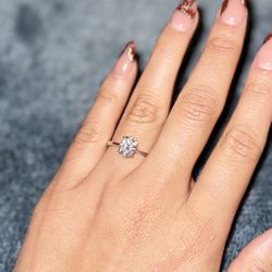 Moissanite Ring 
