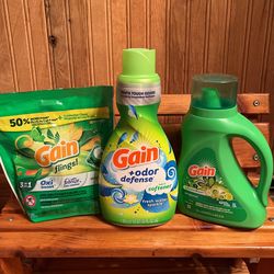 Gain Detergent Set