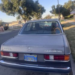 85 Mercedes 300 D Turbo