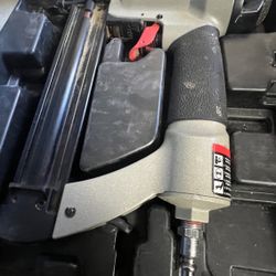 Porter Cable Brad Nailer
