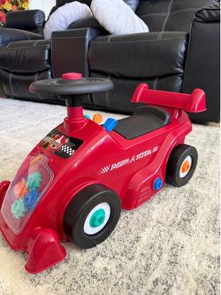 Toy car