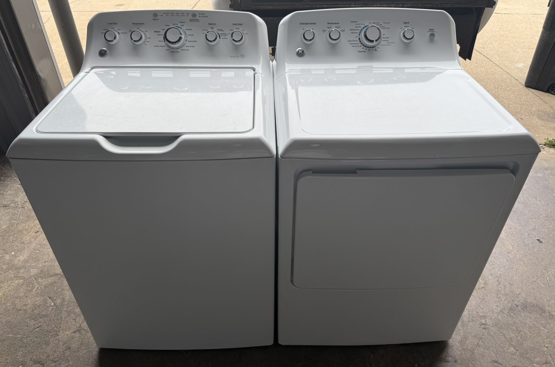 GE Oversize Capacity Plus Deep Fill Top Load Washer/Electric Dryer (can deliver)