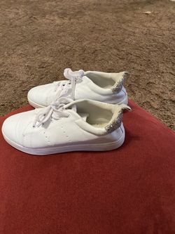 Shoe size 6/7
