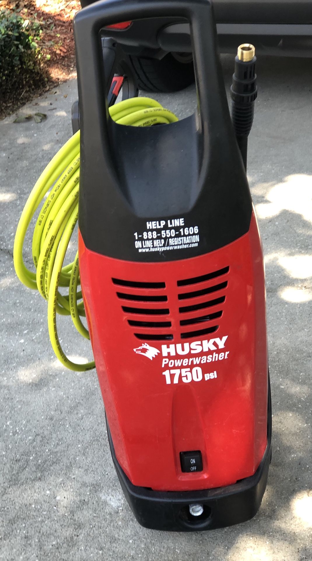 Husky 1750 psi pressure washer (corded)