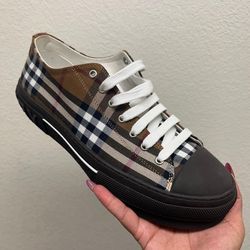 Burberry Shoes