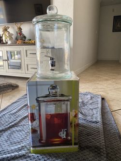 Glass Beverage Dispenser