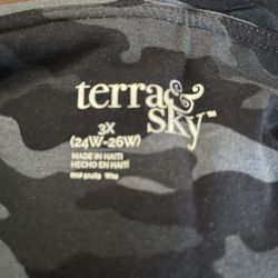 Terra & Sky Black Gray Camo Print Ankle Leggings Women's Plus Size 3X NWT  for Sale in Englewood, FL - OfferUp