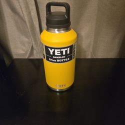 Yeti 64 Oz Rambler Alpine Yellow Rare