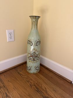 Large Vase/decor