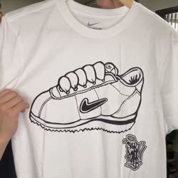 Nike Cortez Tee Large NEW - Delivery Available